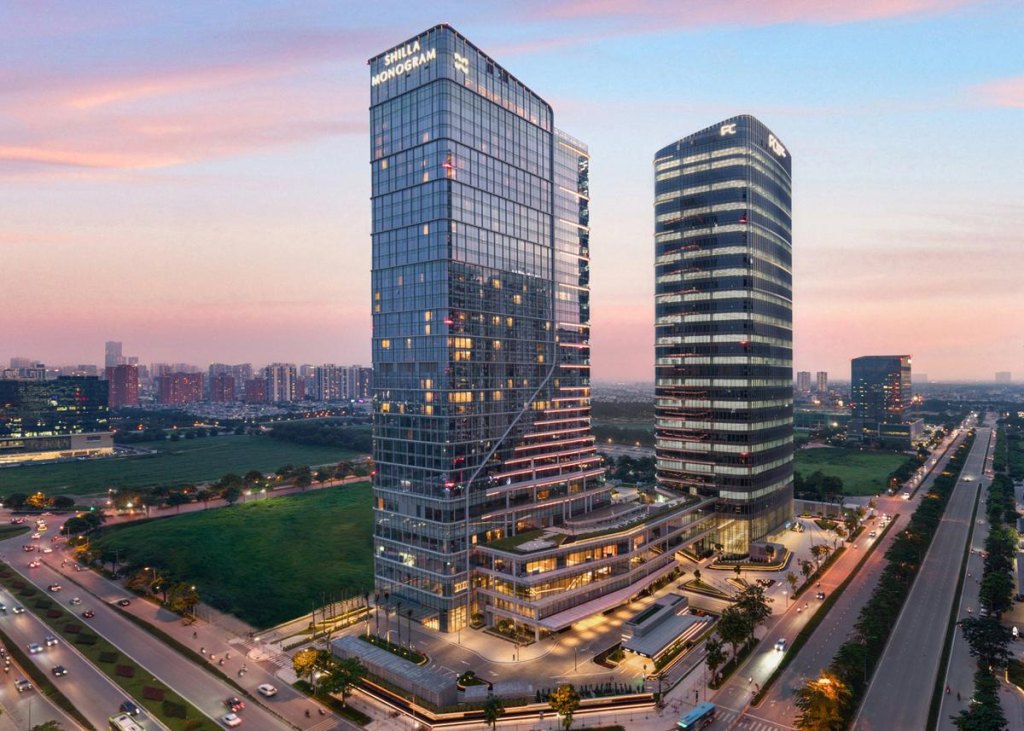 Khám phá Shilla Monogram Hanoi Westlake tại Starlake, Tây Hồ Tây: 319 phòng nghỉ, 5 điểm đến ẩm thực, hồ bơi tầng 35, spa và không gian hội nghị